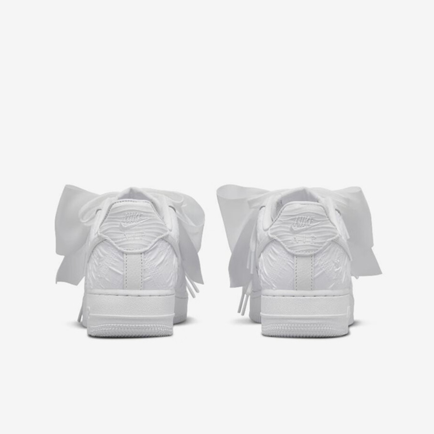 รองเท้าผ้าใบแฟชั่นลำลองสำหรับผ - Nike Shoes Air Force 1 บทวิจารณ์และราคา